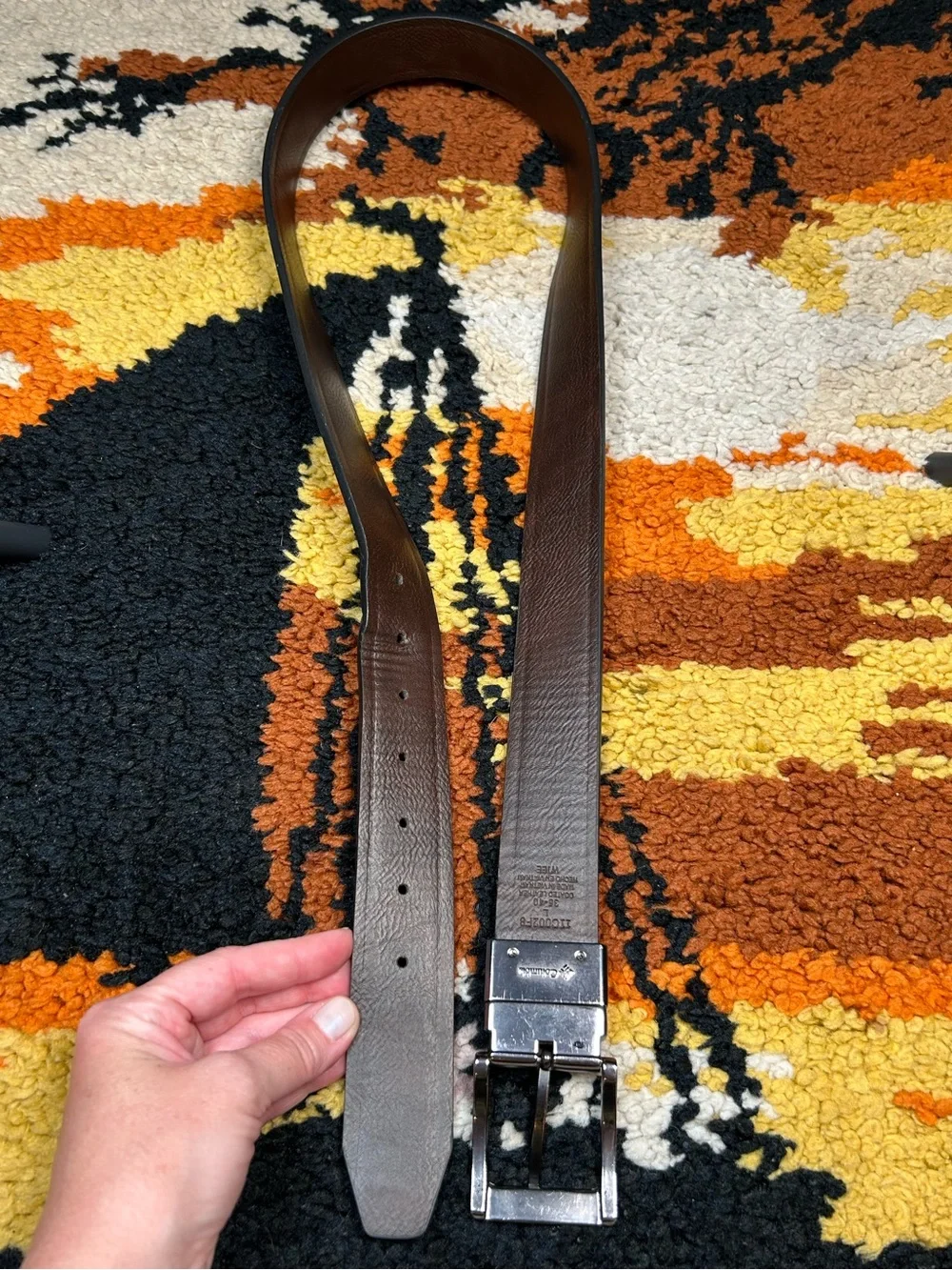 COLUMBIA, reversible leather belt!!